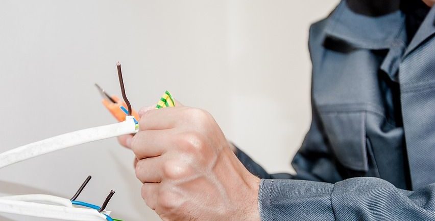 Få energioptimeret dit hjem af en elektriker i Nærum