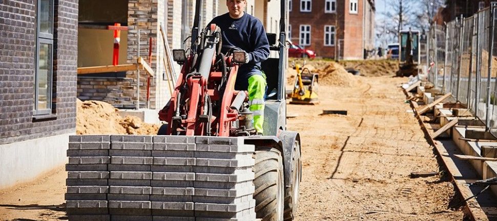 Byggemodning og anden entreprenørvirksomhed